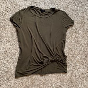 Short sleeve olive green tee